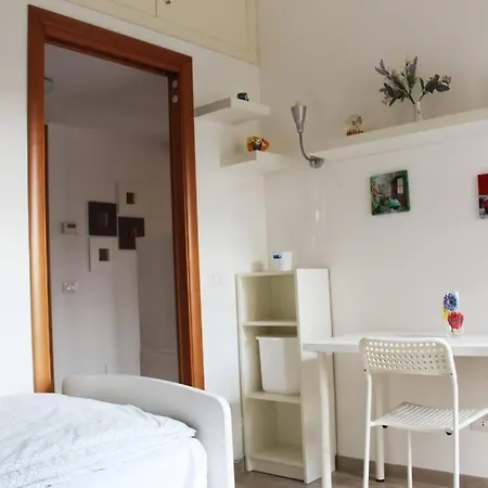 Vicino Via Della Pisana 아파트 *