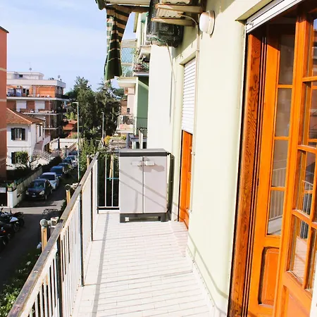 Vicino Via Della Pisana * روما